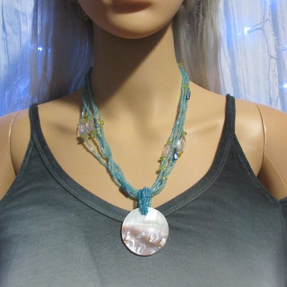Handmade Bead/Shell Necklace - Picture 1 of 6